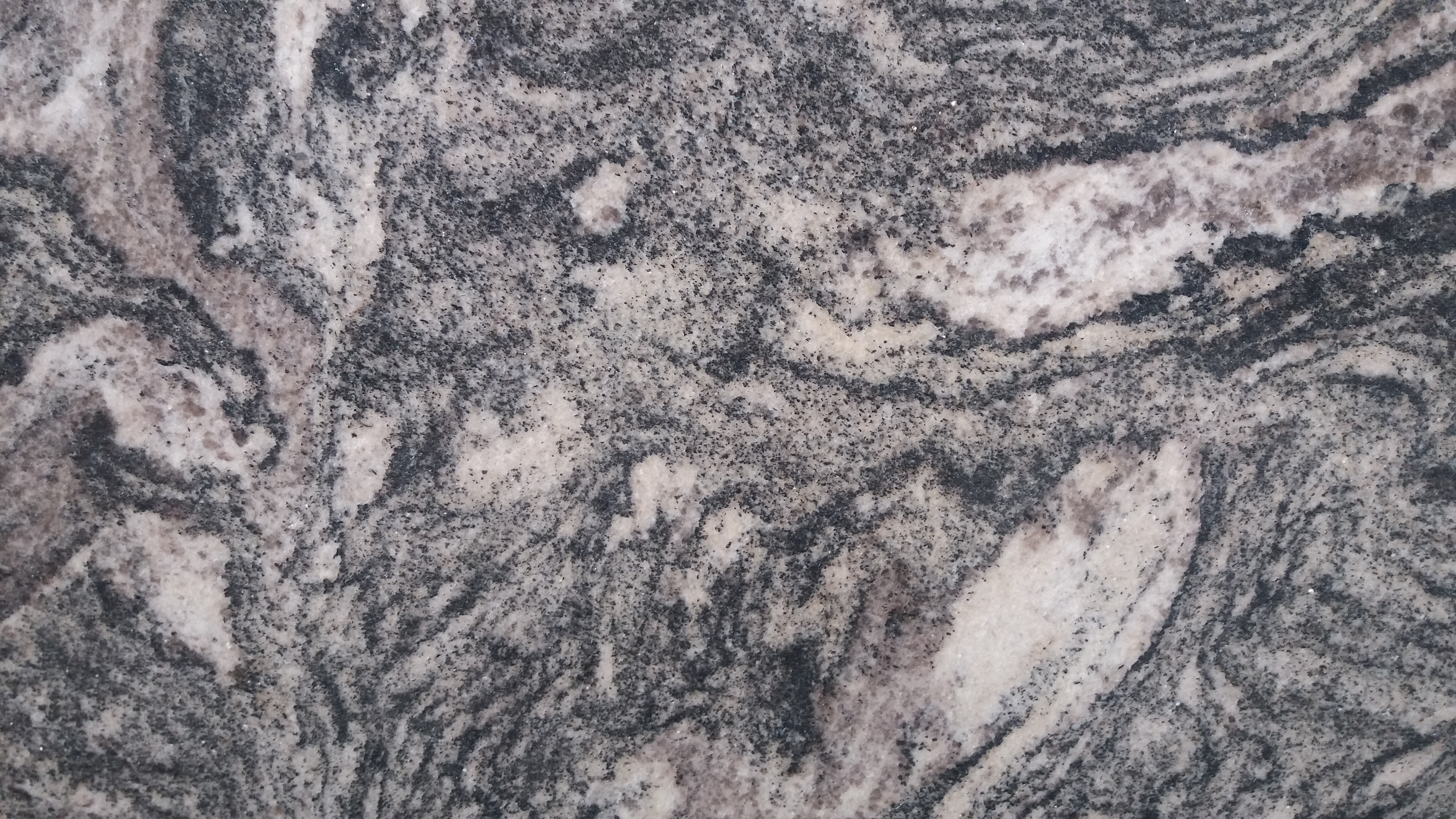 Tranche de GRANIT MULTICOLOR GREY POLI finition Poli