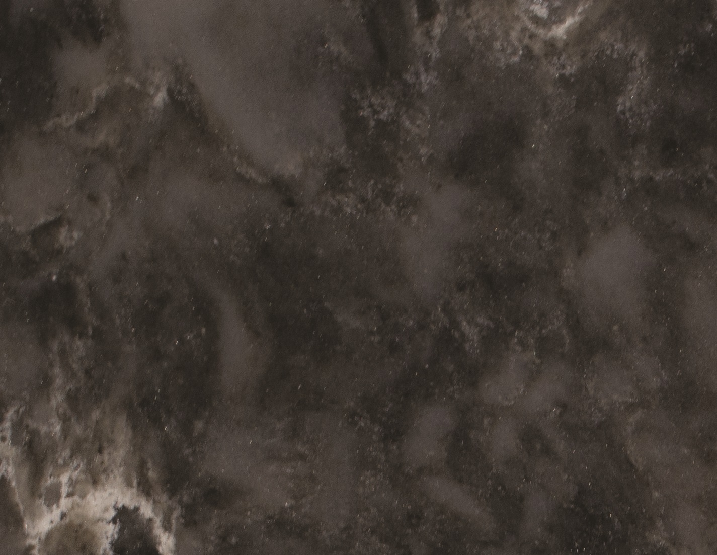 Tranche de COMPOSITE QUARTZ TECHNISTONE NOBLE IMPERIAL GREY POLI finition Poli