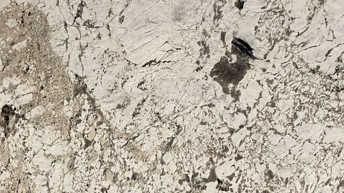 Tranche de QUARTZITE PATAGONIA WHITE POLI finition Poli