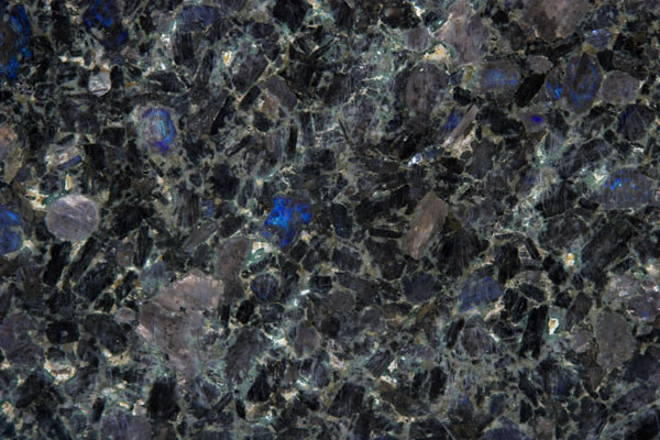 Tranche de GRANIT VOLGA BLUE POLI finition Poli