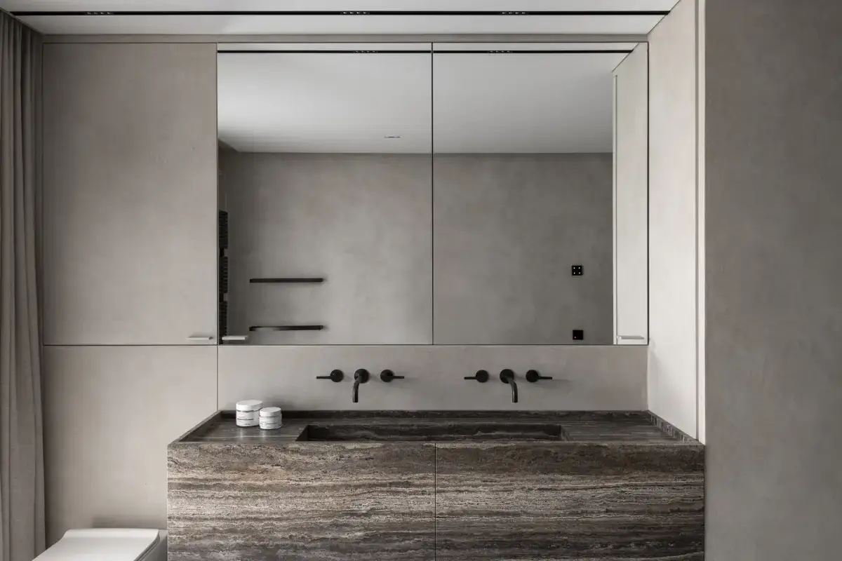 DOUBLE VASQUE DE SALLE EN MARBRE TRAVERTIN TITANIUM